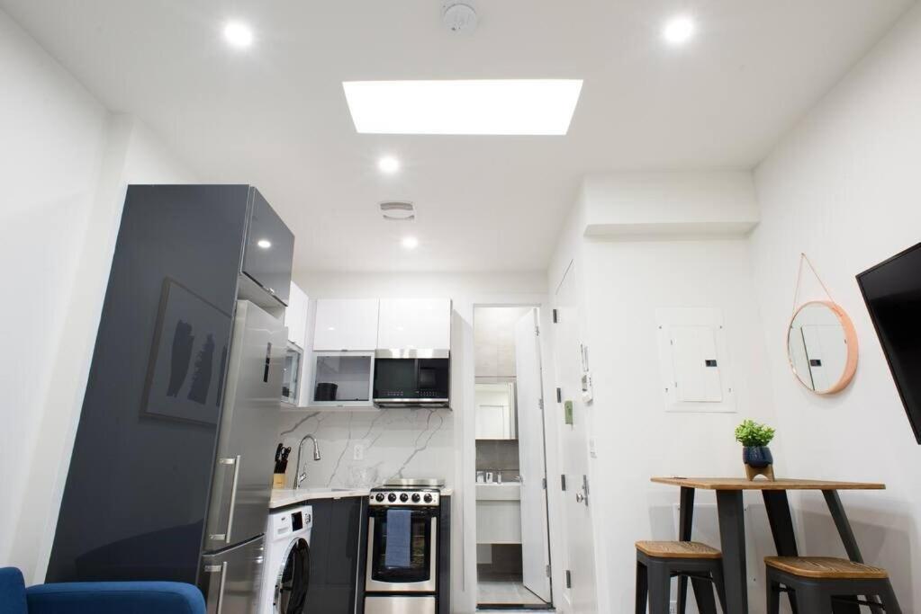 78-4b New Quality 1br W&d In Unit Skylight *
